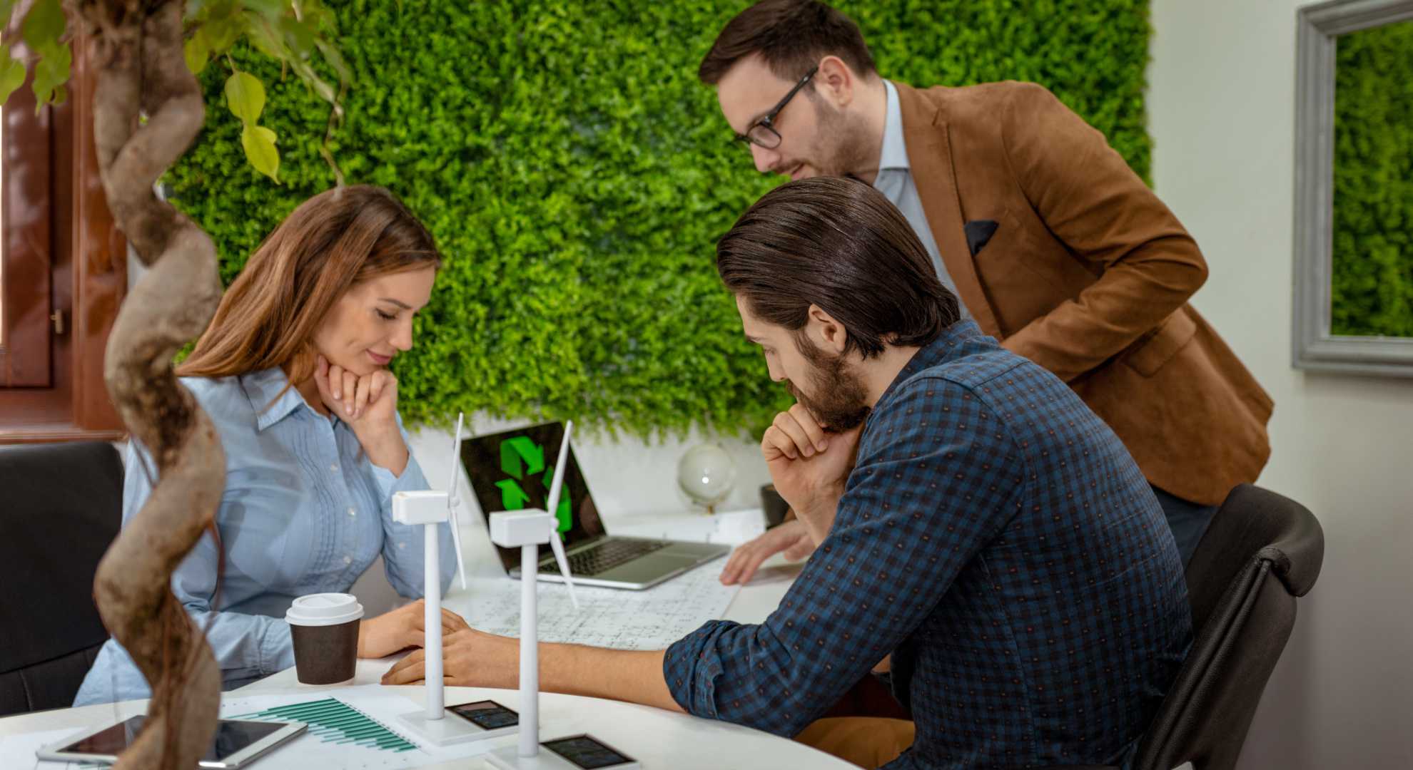 world environment day 2023 - office workers in a green office